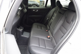 Volvo V60 T6 AWD Hybride Rechargeable 253 ch + 145 ch BVA  occasion  Beaupuy - photo n9
