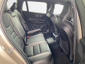 Volvo V60 T8 AWD 310 ch + 145 ch BVA  occasion  Beaupuy - photo n7