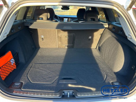 Volvo V60 T8 AWD 310 ch + 145 ch BVA  occasion  Beaupuy - photo n9