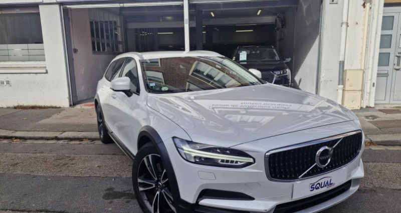 Volvo V90 Cross Country Pro AWD 2017 - photo n°2 Volvo V90 Cross Country Pro AWD  occasion à ROUEN - photo n°2