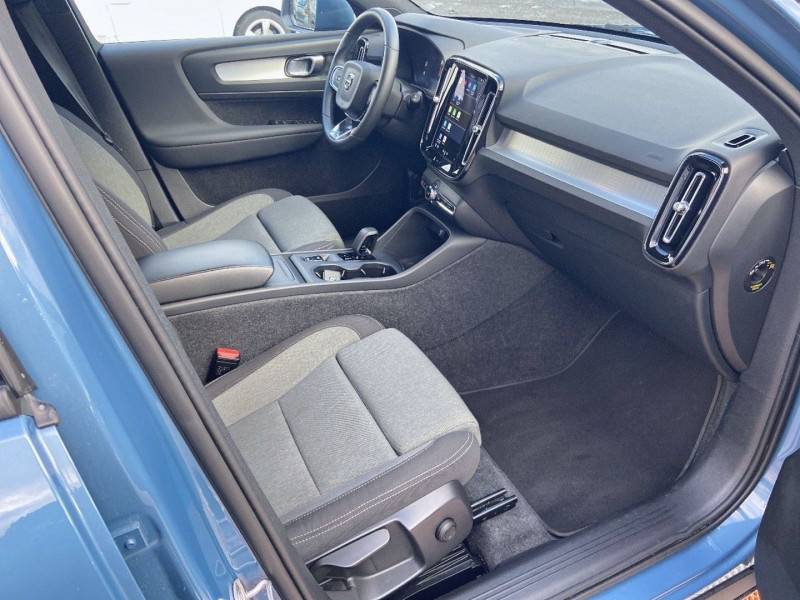 Volvo XC 2.0 MHEV 163 BVA CORE Camra JA 18 Hayon  occasion  Lescure-d'Albigeois - photo n19