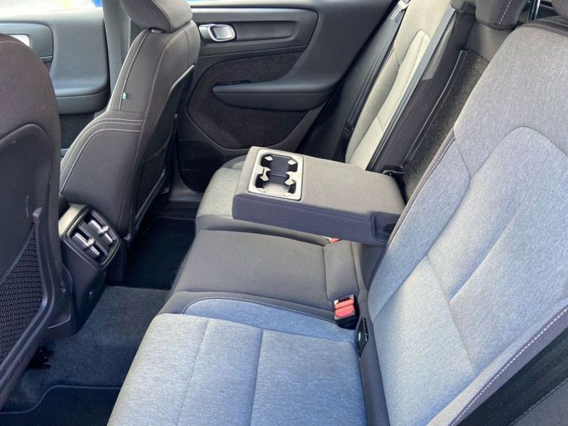 Volvo XC 2.0 MHEV 163 BVA CORE Camra JA 18 Hayon  occasion  Lescure-d'Albigeois - photo n15