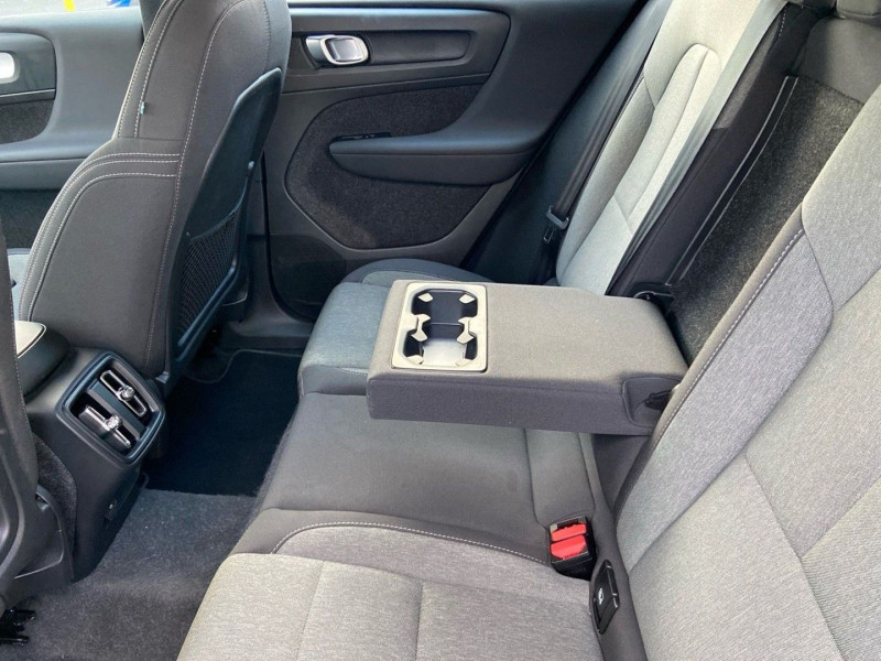 Volvo XC 2.0 MHEV 163 BVA CORE Camra JA 18 Hayon  occasion  Lescure-d'Albigeois - photo n15