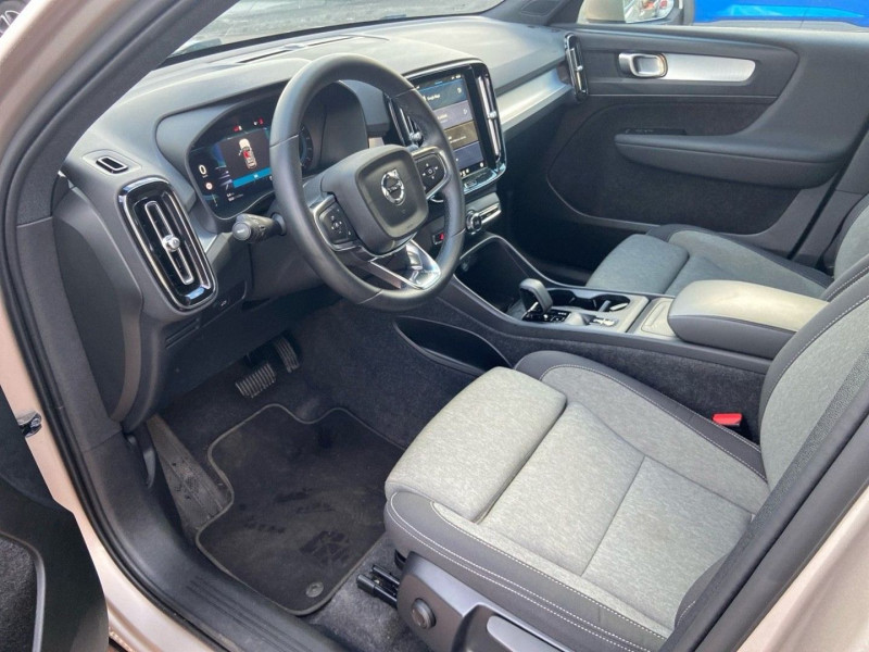 Volvo XC 2.0 MHEV 163 BVA CORE Camra JA 18 Hayon  occasion  Lescure-d'Albigeois - photo n12