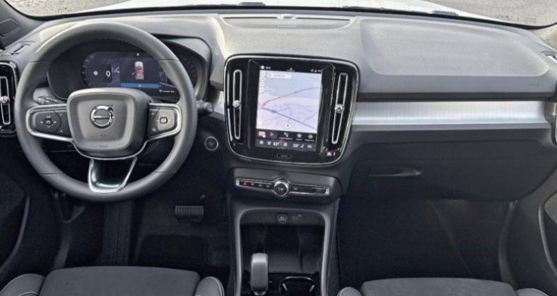 Volvo XC40 B3 163ch Black Edition DCT 7 2025 - photo n°4 Volvo XC40 B3 163ch Black Edition DCT 7  occasion à AUBIERE - photo n°4