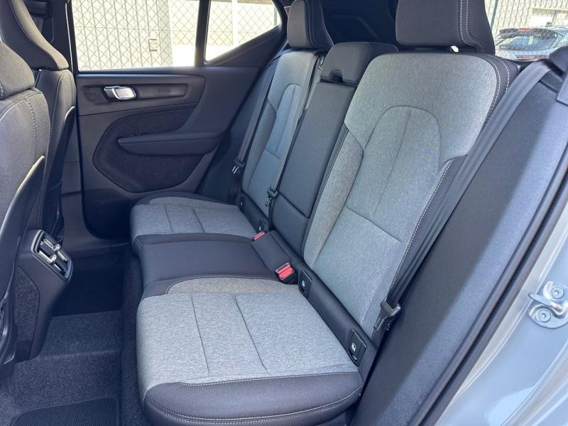 Volvo XC40 B3 163ch Plus DCT 7  occasion  Barberey-Saint-Sulpice - photo n6