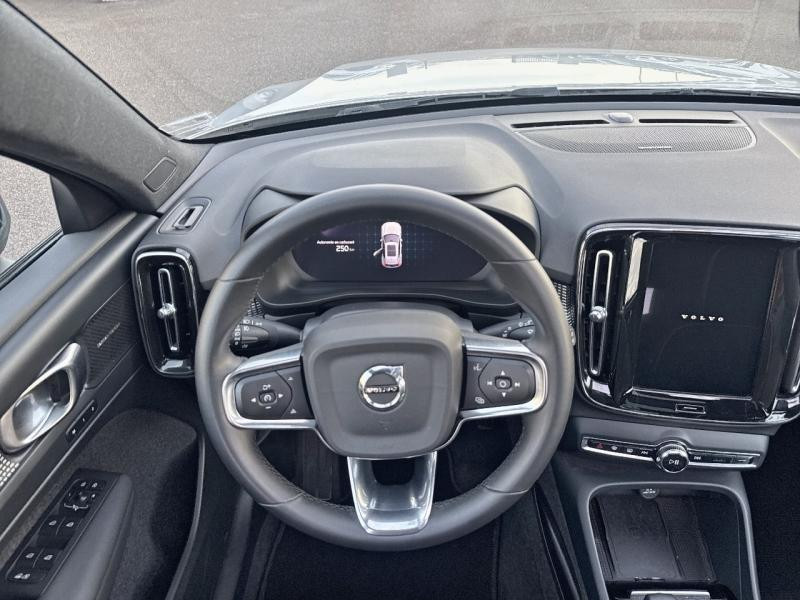 Volvo XC40 B3 163ch Ultimate DCT 7 2024 - photo n°8 Volvo XC40 B3 163ch Ultimate DCT 7  occasion à Barberey-Saint-Sulpice - photo n°8