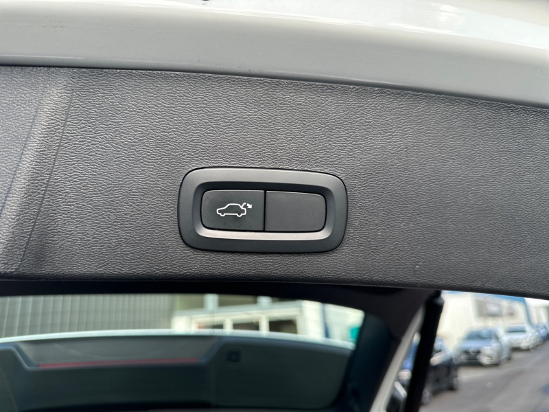 Volvo XC40 BUSINESS XC40 D3 AdBlue 150 ch Geartronic 8  occasion  Les Sables d'Olonne - photo n9