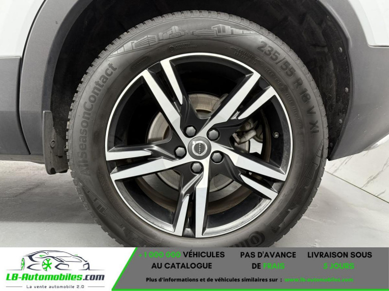 Volvo XC40 R Design+ACC+Kam+LED+Ambiente+Temp+Keyless  occasion  Beaupuy - photo n10