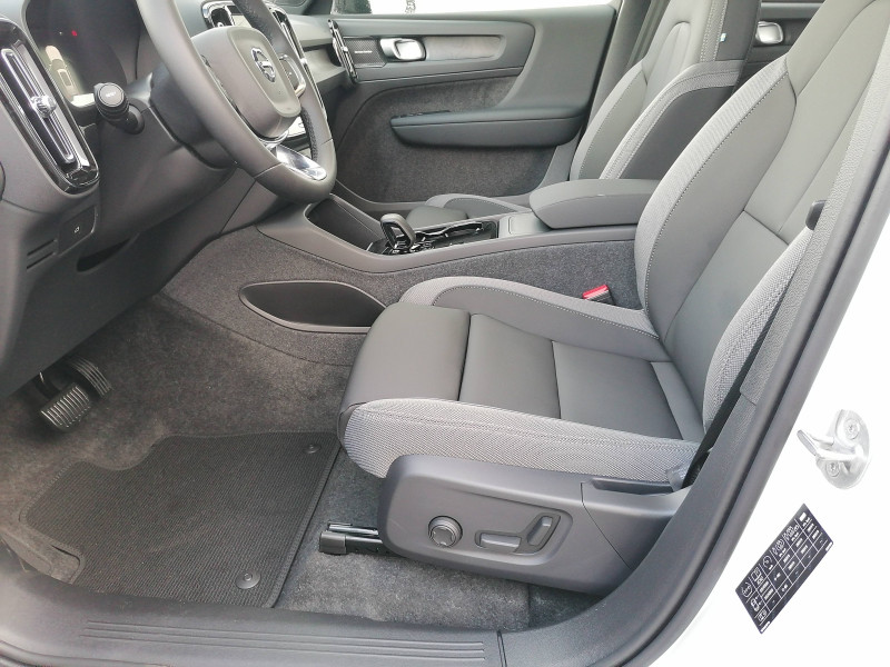 Volvo XC40 XC40 Recharge Extended Range 252 ch 1EDT Ultimate 5p 2023 - photo n°19 Volvo XC40 XC40 Recharge Extended Range 252 ch 1EDT Ultimate 5p  occasion à Onet-le-Château - photo n°19