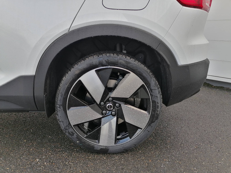 Volvo XC40 XC40 Recharge Extended Range 252 ch 1EDT Ultimate 5p 2023 - photo n°9 Volvo XC40 XC40 Recharge Extended Range 252 ch 1EDT Ultimate 5p  occasion à Onet-le-Château - photo n°9