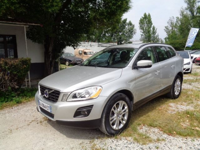 Volvo XC60 2.4D 175CH FAP MOMENTUM GEARTRONIC