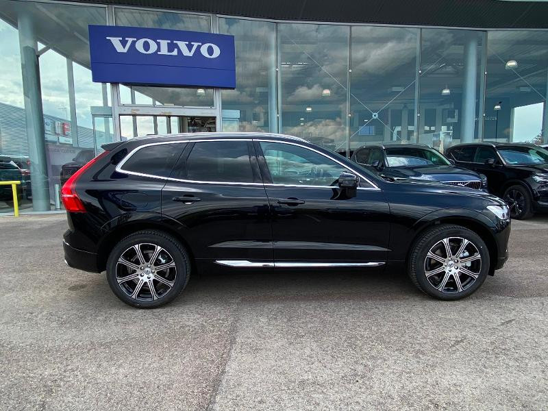 Volvo XC60 B4 AdBlue AWD 197ch Inscription Luxe Geartronic Noir occasion à Barberey-Saint-Sulpice - photo n°2