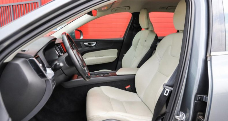 Volvo XC60 D4 190 BVA Geartronic 2018 - photo n°6 Volvo XC60 D4 190 BVA Geartronic  occasion à Saint-Égrève - photo n°6