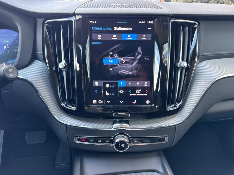 Volvo XC60 T6 Hybride Rechargeable 253 + 145ch Ultra Style Dark Geartro  occasion  Barberey-Saint-Sulpice - photo n20