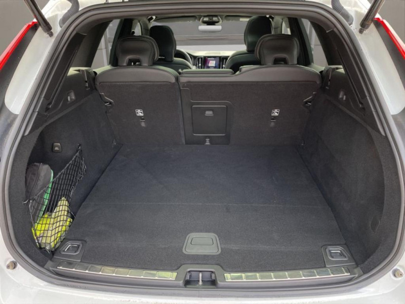 Volvo XC60 T8 AWD Recharge R-Design LED 2022 - photo n°14 Volvo XC60 T8 AWD Recharge R-Design LED  occasion à L'Union - photo n°14