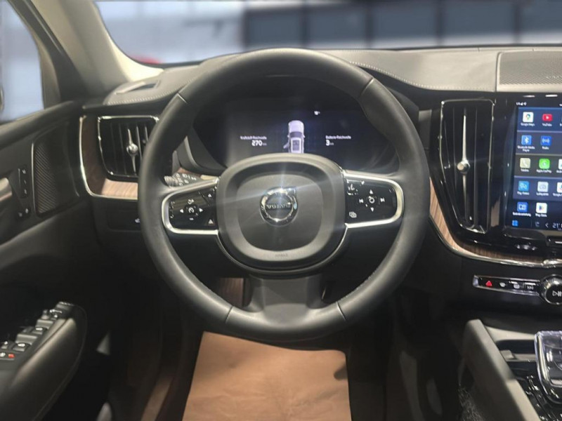 Volvo XC60 XC 60 Ultimate Dark Recharge Plug-In Hybrid AWD 2023 - photo n°10 Volvo XC60 XC 60 Ultimate Dark Recharge Plug-In Hybrid AWD  occasion à L'Union - photo n°10