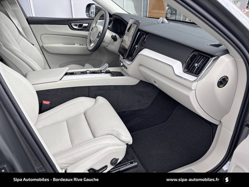 Volvo XC60 XC60 T6 AWD Hybride rechargeable 253 ch+145 ch Geartronic 8  2025 - photo n°17 Volvo XC60 XC60 T6 AWD Hybride rechargeable 253 ch+145 ch Geartronic 8   occasion à Mérignac - photo n°17