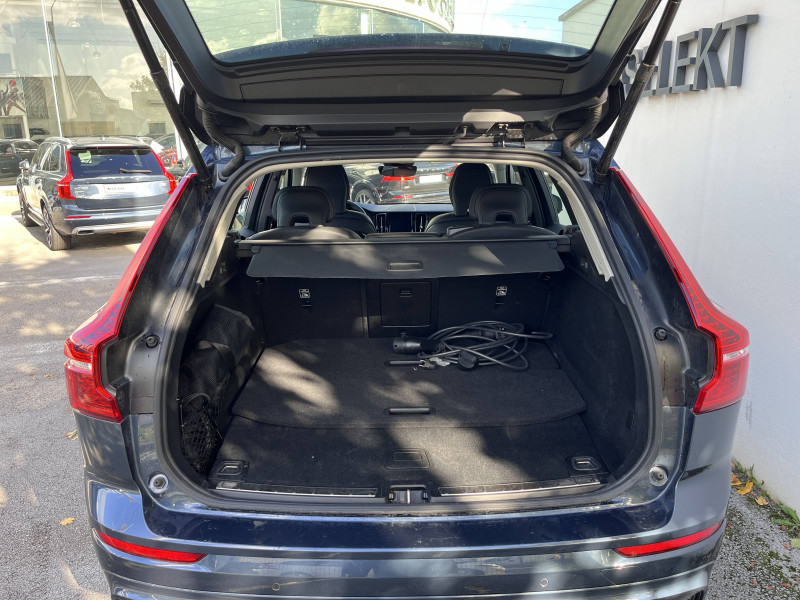 Volvo XC60 XC60 T6 AWD Hybride rechargeable 253 ch+145 ch Geartronic 8  occasion à Saint-Ouen l'Aumne - photo n°7