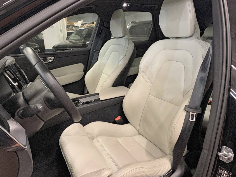 Volvo XC60 XC60 T8 Twin Engine 303 ch + 87 ch Geartronic 8  occasion  MOUGINS - photo n8